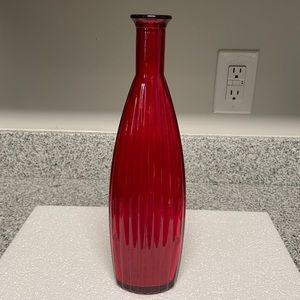 Mod Dep Beautiful Red Ribbed Decanter small round opening & small oval base Jar
